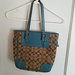 Coach Shoulder Bag